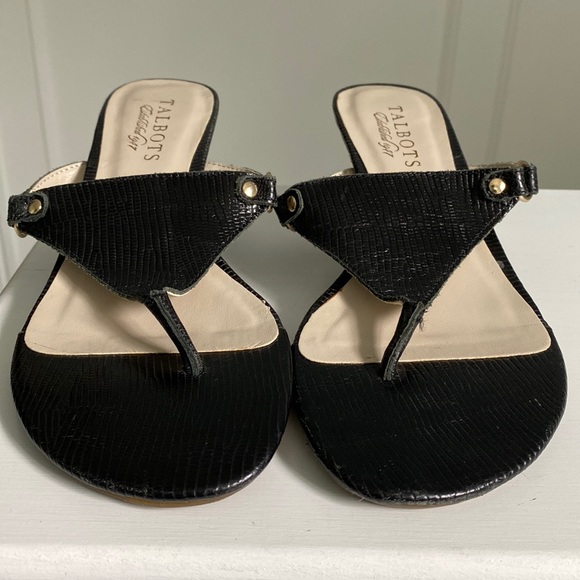 Talbots leather thong sandals - Picture 3 of 10